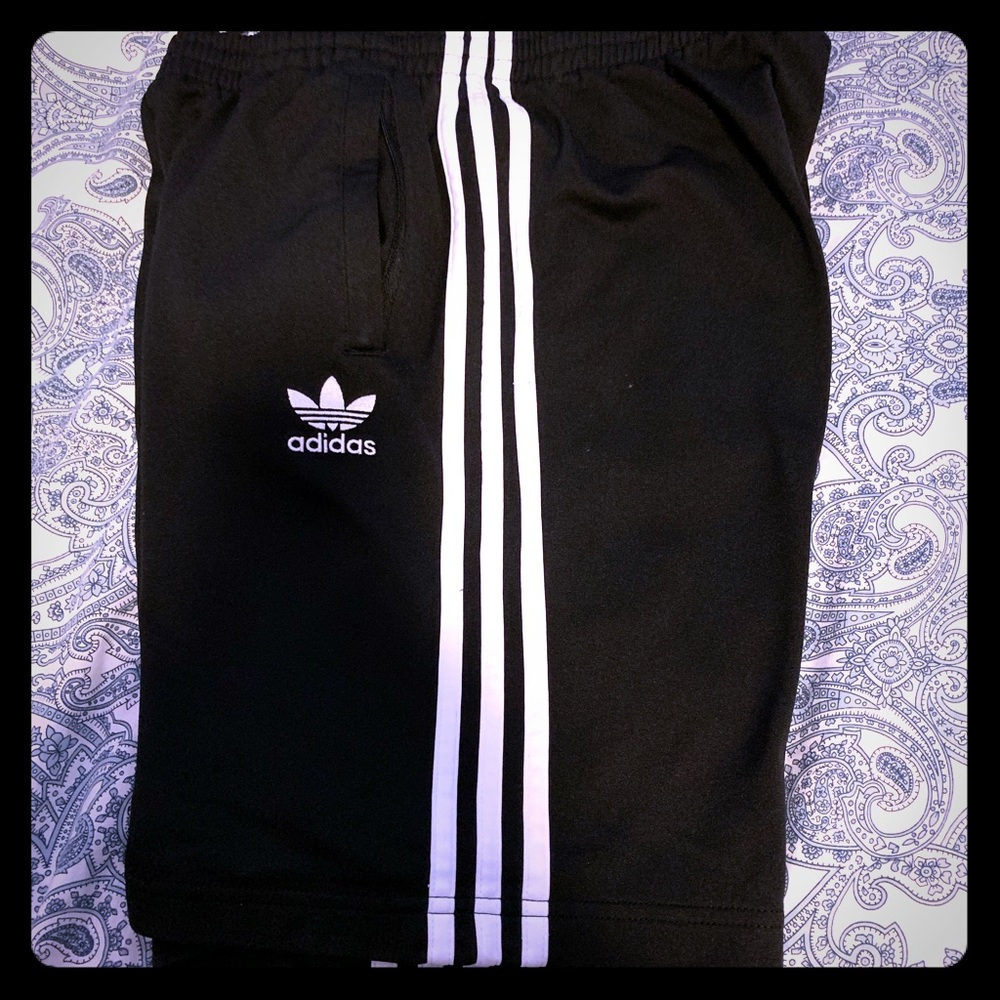 Adidas original 3 stripe shorts